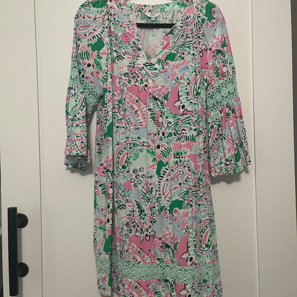 Crown & Ivy Green and Pink Floral Bell Sleeve Sundress